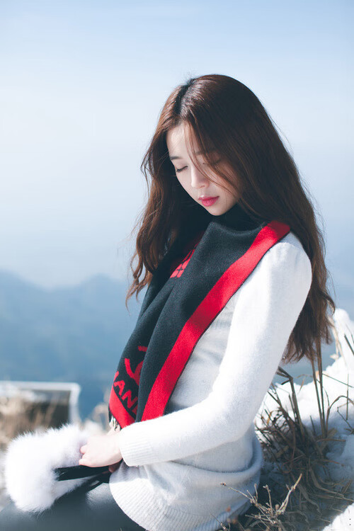 kaiyun体育app-“胡利安·门德斯：全能球员成就阿根廷美洲狮队的未来”