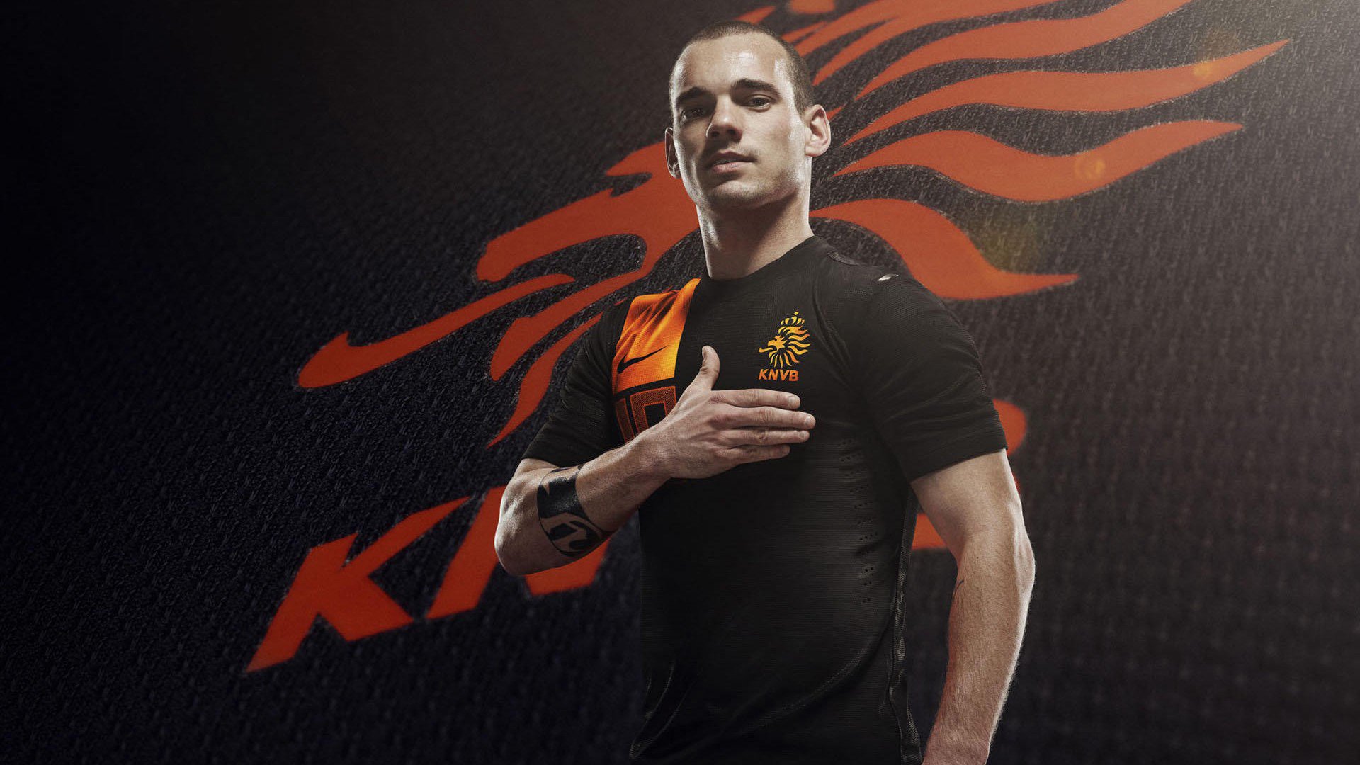 双方均有破门良机,战局胶着